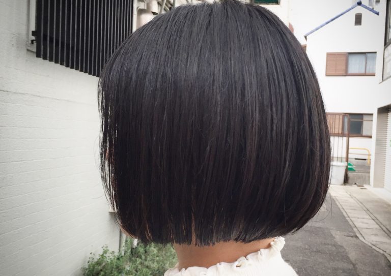 襟足ギリギリぱっつんボブ☆☆☆